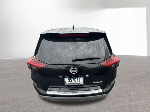 Certified 2023 Nissan Rogue SV image 31
