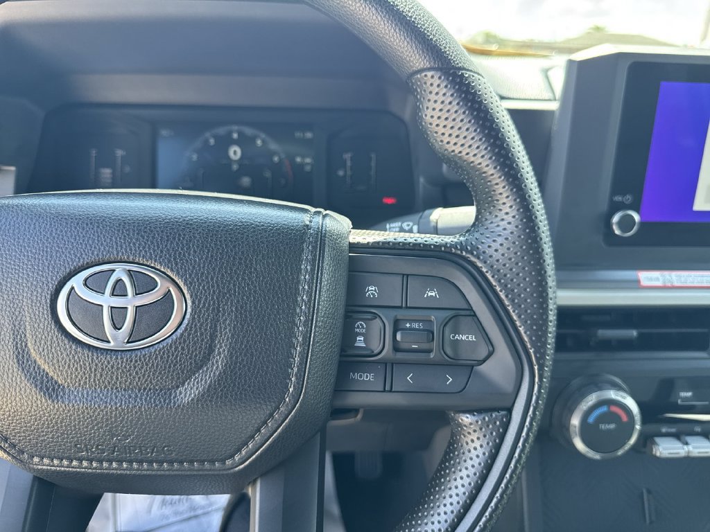 Used 2026 Toyota Tacoma SR5 AWD/4WD image 18