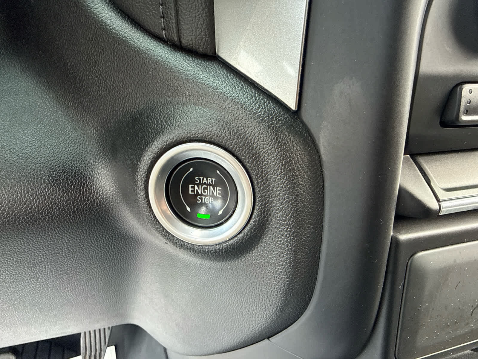 Certified 2021 Chevrolet Silverado 1500 RST AWD/4WD image 20