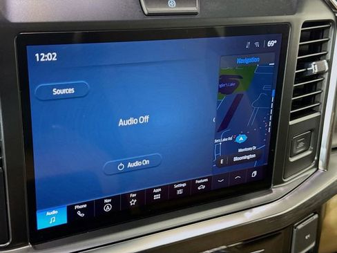 Used 2025 Ford F250 Lariat AWD/4WD image 15