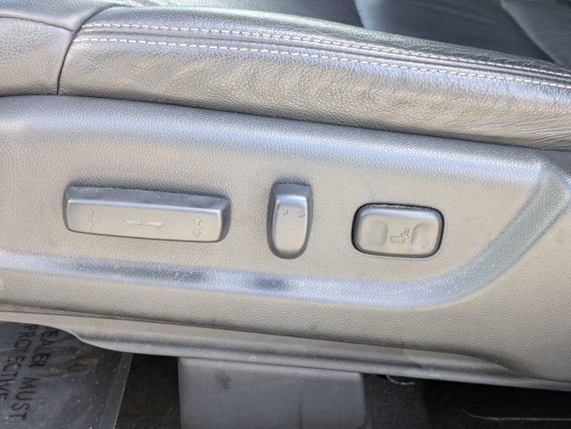 Used 2012 Honda CR-V EX-L image 19