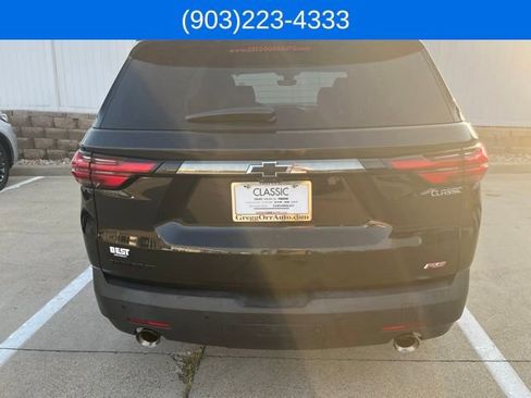 Used 2023 Chevrolet Traverse RS w/ LPO, Floor Liner Package FWD image 6