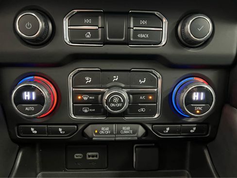 Used 2023 Chevrolet Tahoe RST w/ Luxury Package image 25