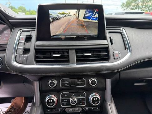 Certified 2023 GMC Yukon XL SLT AWD/4WD image 18