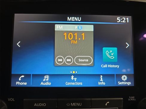 Used 2023 Nissan Frontier SV w/ Technology Package image 24