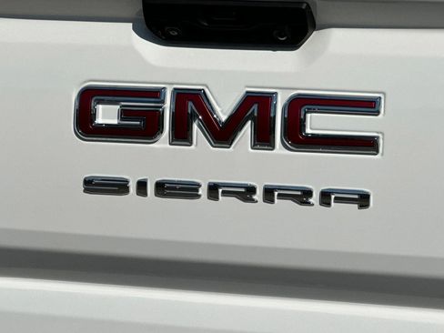 Used 2023 GMC Sierra 1500 Pro w/ Convenience Package image 25