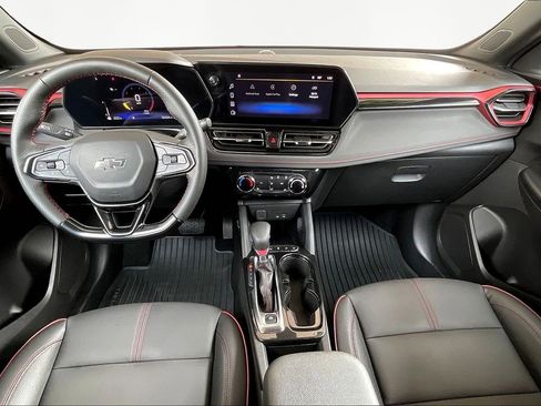 Used 2025 Chevrolet TrailBlazer RS image 7