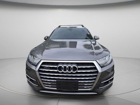 Used 2018 Audi Q7 3.0T Prestige image 3