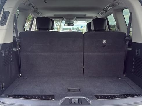 Used 2019 INFINITI QX80 Luxe RWD image 11