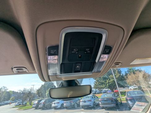 Used 2020 RAM 1500 Laramie image 25