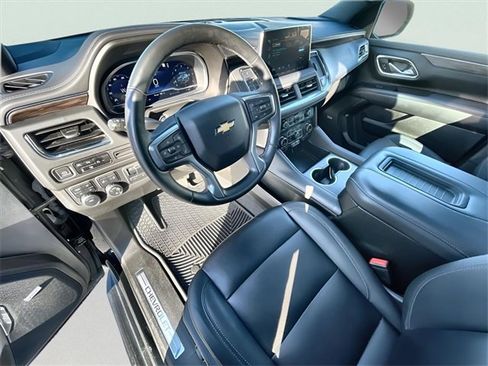 Used 2023 Chevrolet Tahoe LT w/ LT Signature Package image 11