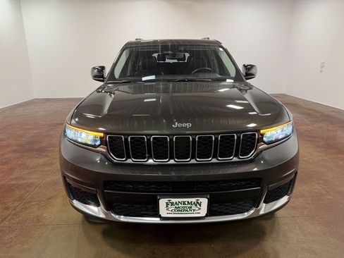 Used 2022 Jeep Grand Cherokee L Limited AWD/4WD image 41