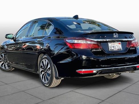 Used 2017 Honda Accord Hybrid Sedan image 12