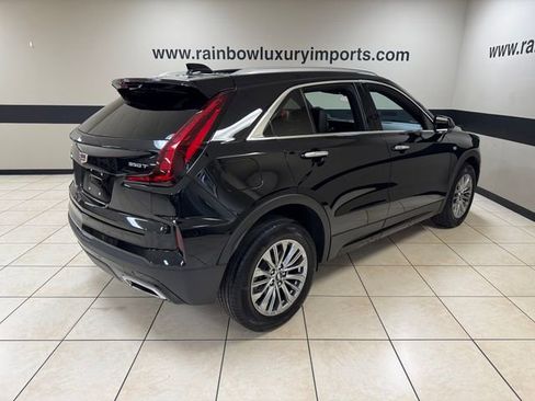 Used 2024 Cadillac XT4 Premium Luxury w/ Cold Weather Package image 6