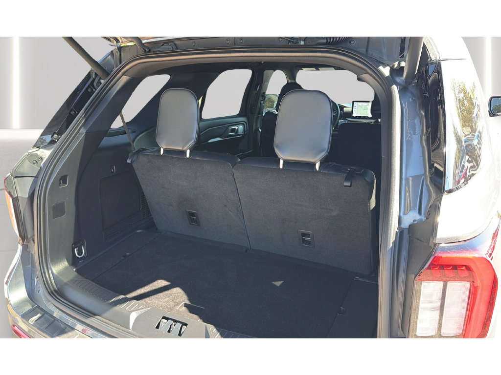 Used 2025 Ford Explorer ST w/ Sun And Sound Package RWD image 32