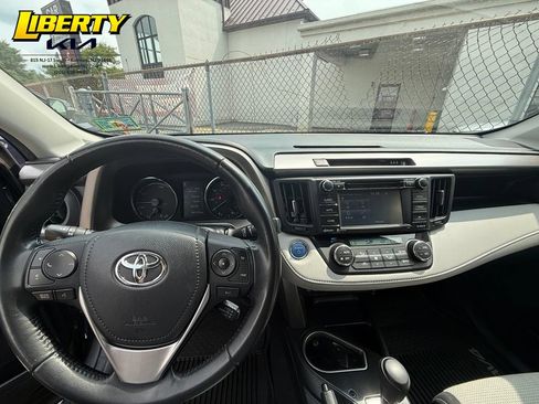 Used 2018 Toyota RAV4 XLE w/ Protection Package AWD/4WD image 12