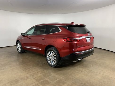 Used 2021 Buick Enclave Premium w/ Sun and Sites Package image 16