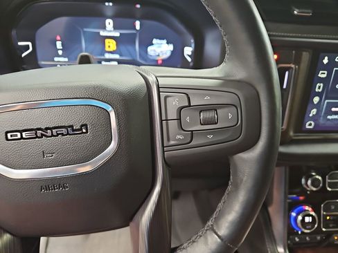 Used 2023 GMC Yukon XL Denali Ultimate w/ LPO, Floor Liner Package image 18