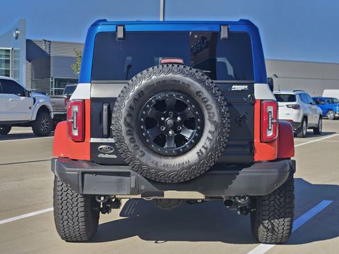 Used 2025 Ford Bronco Stroppe Edition image 8