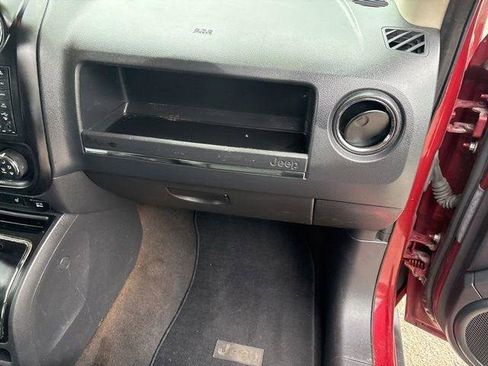 Used 2014 Jeep Patriot Limited AWD/4WD image 13