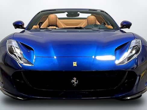 Used 2022 Ferrari 812 GTS RWD image 2