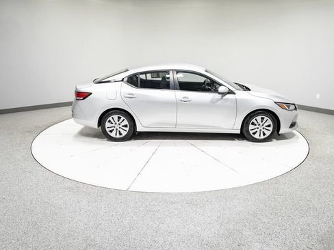 Used 2022 Nissan Sentra S FWD image 4
