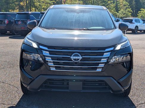 New 2026 Nissan Rogue SV w/ Cold Weather Package image 2