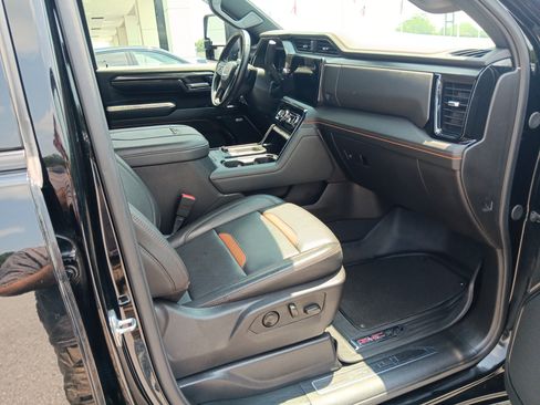 Used 2024 GMC Sierra 2500 AT4 w/ AT4 Premium Plus Package AWD/4WD image 20