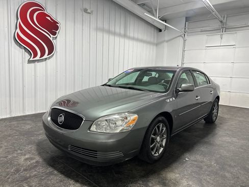 Used 2007 Buick Lucerne CXL w/ Luxury Package FWD image 1
