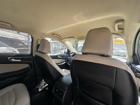 Used 2021 Ford Edge SEL w/ Cargo Accessory Package AWD/4WD image 29