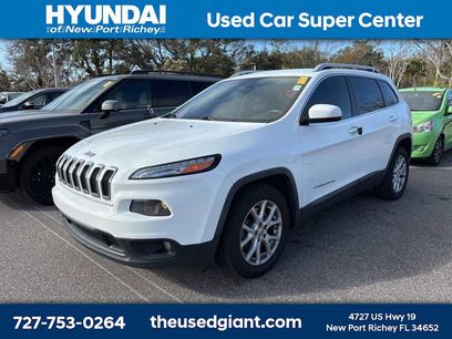 Used 2014 Jeep Cherokee Latitude w/ Comfort/Convenience Group