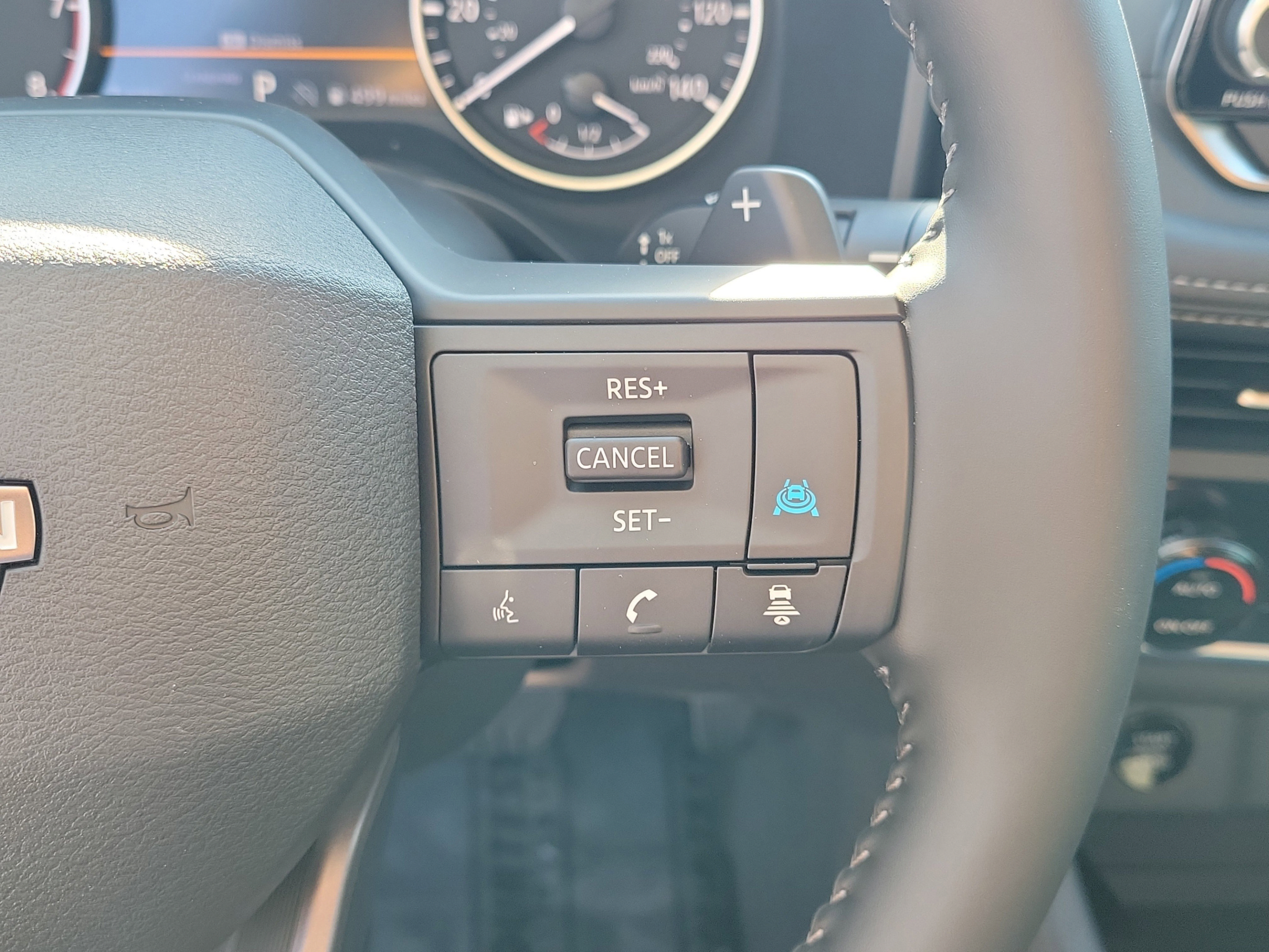 Certified 2026 Nissan Rogue SV w/ Cold Weather Package FWD image 29