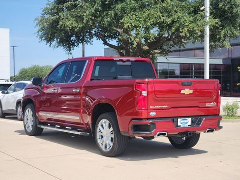 Used 2024 Chevrolet Silverado 1500 High Country w/ Technology Package AWD/4WD image 5