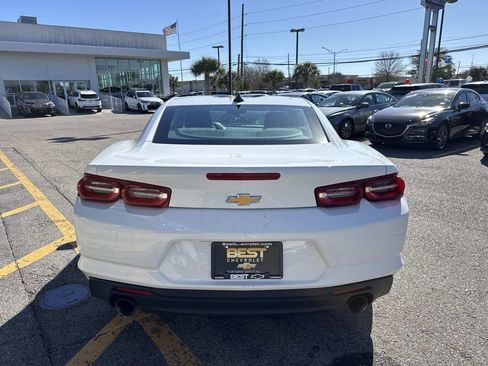 Used 2023 Chevrolet Camaro LT image 7