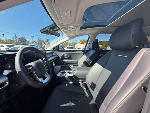 New 2026 Hyundai Ioniq 9 Limited image 20