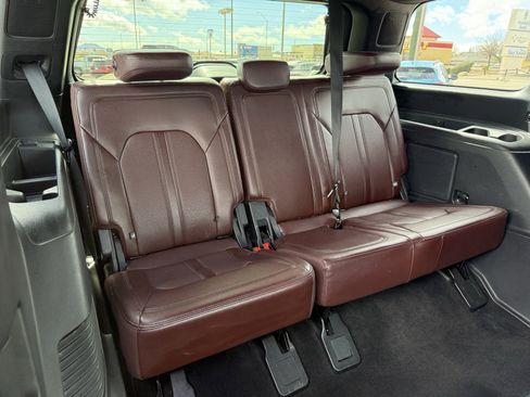 Used 2023 Ford Expedition Limited image 48