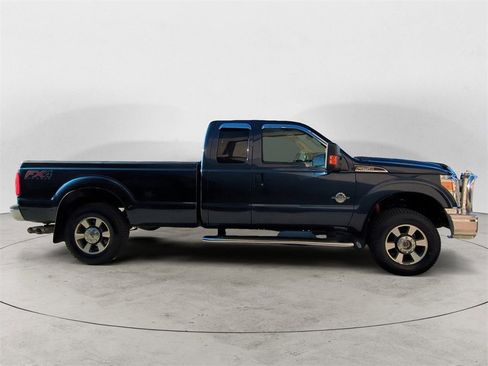 Used 2014 Ford F250 Lariat w/ FX4 Off-Road Package image 6