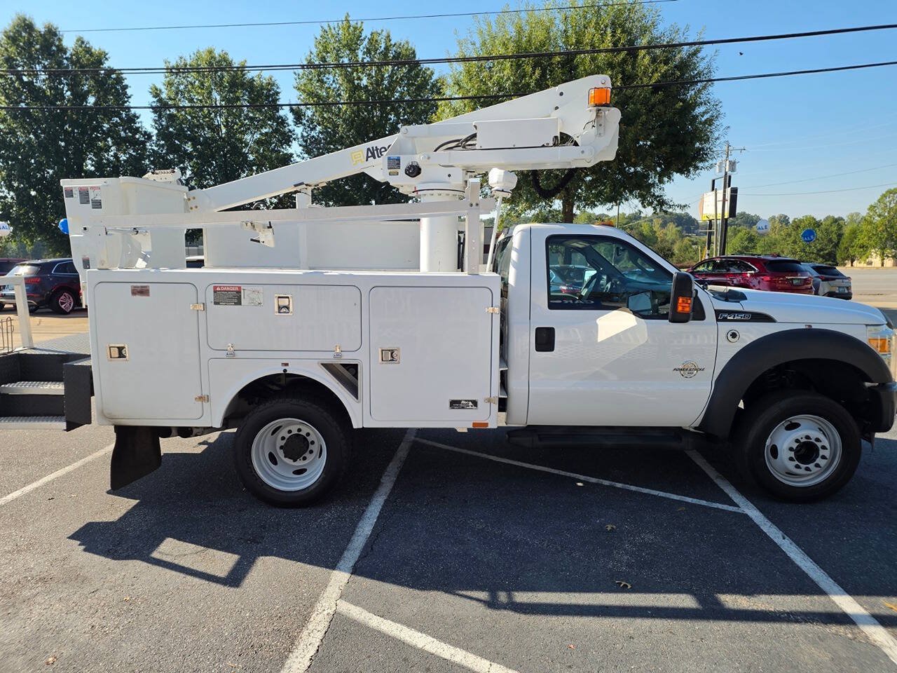 Used 2014 Ford F450 XL w/ Power Equipment Group RWD image 7