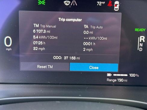 Certified 2023 Volvo C40 P8 Recharge Ultimate w/ Protection Package Premier AWD/4WD image 21
