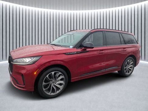 New 2025 Lincoln Aviator 2WD w/ Jet Appearance Package image 7