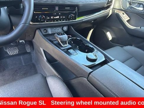 Certified 2025 Nissan Rogue SL w/ SL Premium Package AWD/4WD image 13