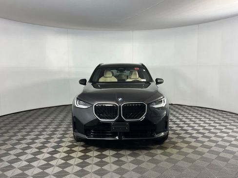 Used 2025 BMW X3 xDrive30i w/ Premium Package image 9