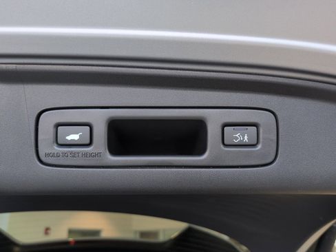 Certified 2025 Acura ADX A-Spec image 33