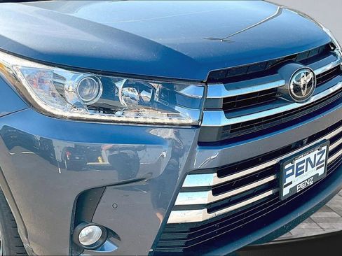 Used 2017 Toyota Highlander Limited Platinum w/ Protection Package #3 AWD/4WD image 29