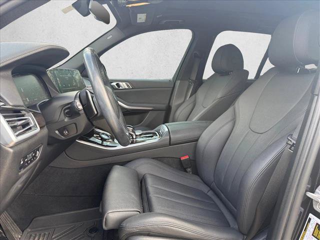 Used 2021 BMW X5 sDrive40i w/ Convenience Package RWD image 17