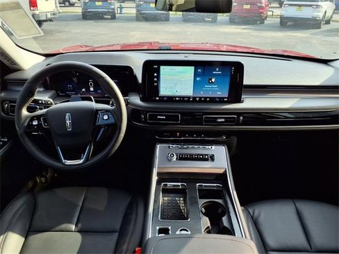 New 2025 Lincoln Aviator Premiere image 6