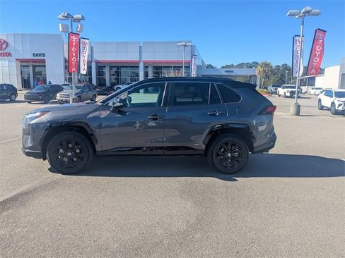 Certified 2023 Toyota RAV4 XSE image 6