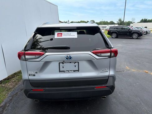 Certified 2023 Toyota RAV4 XLE w/ Convenience Package AWD/4WD image 9