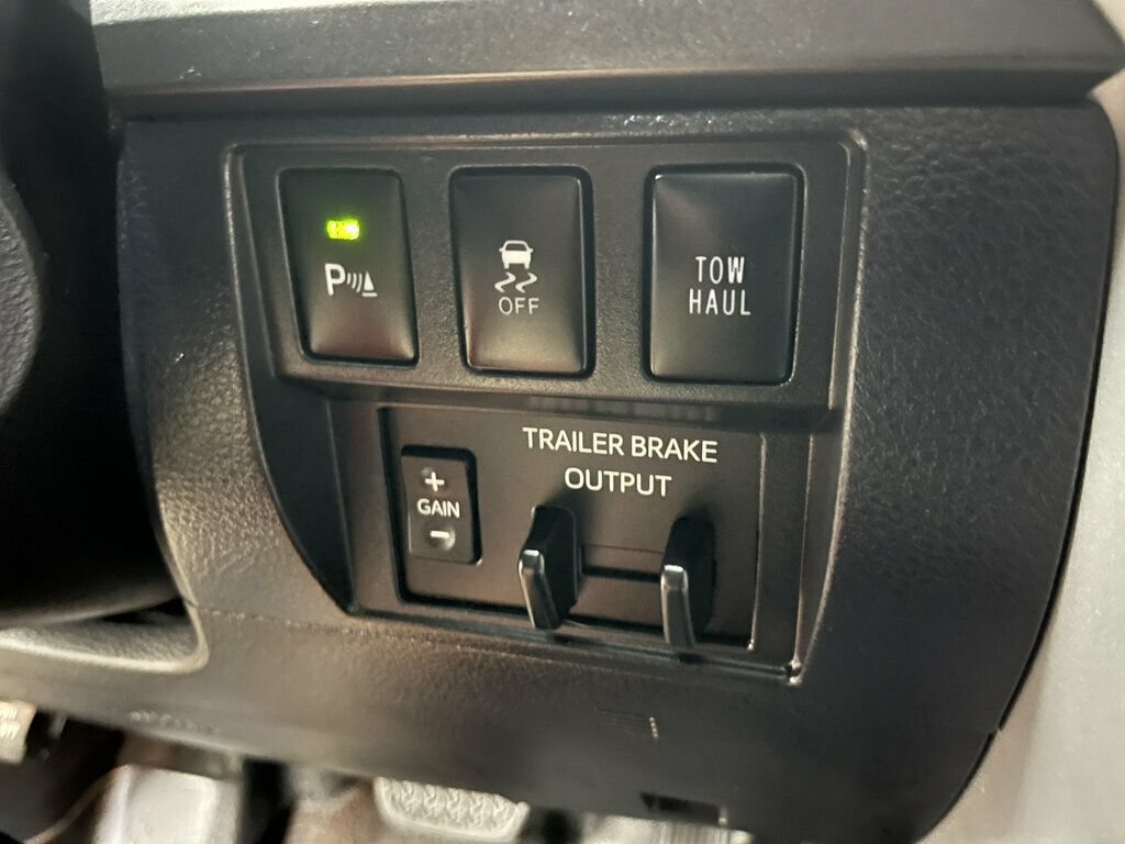 Used 2019 Toyota Tundra SR5 AWD/4WD image 54