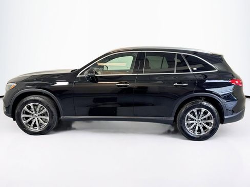 Used 2025 Mercedes-Benz GLC 300 4MATIC image 8